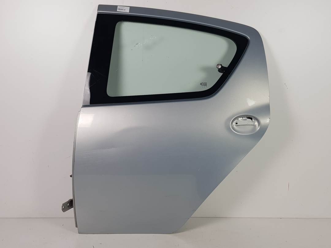 PUERTA TRASERA IZQUIERDA - TOYOTA - AYGO (KGB/WNB)