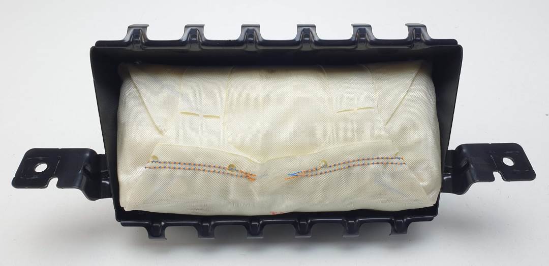 AIRBAG DELANTERO DERECHO - 845301Y000 - KIA - PICANTO (TA)