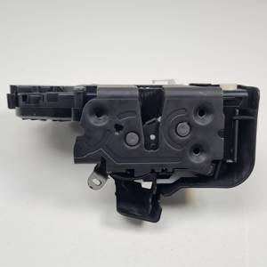 CERRADURA PUERTA TRASERA DERECHA 31253921 VOLVO V70 FAMILIAR Autodesguaces Alicante