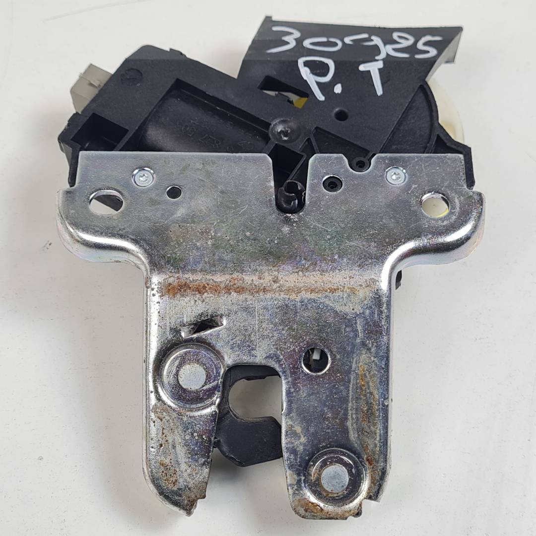 CERRADURA MALETERO / PORTON - 4F5827505D - AUDI - A4 BER. (B8)