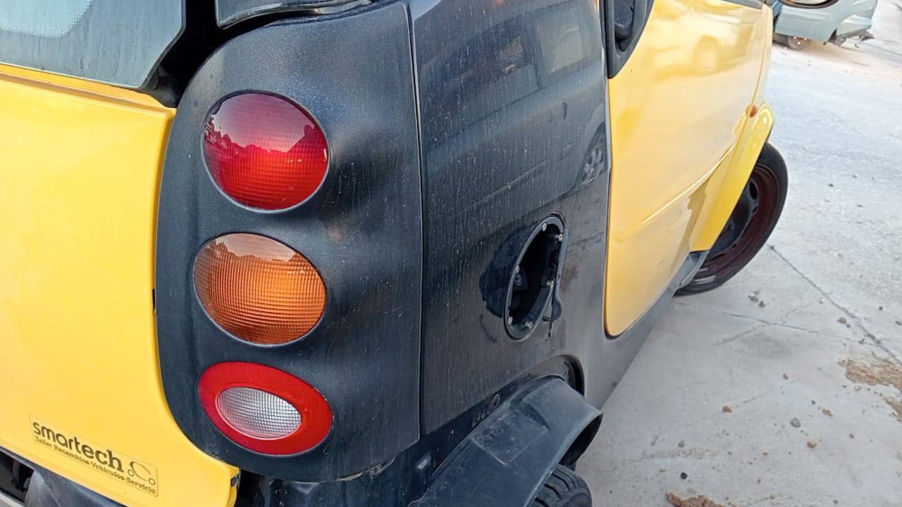 PILOTO TRASERO DERECHO