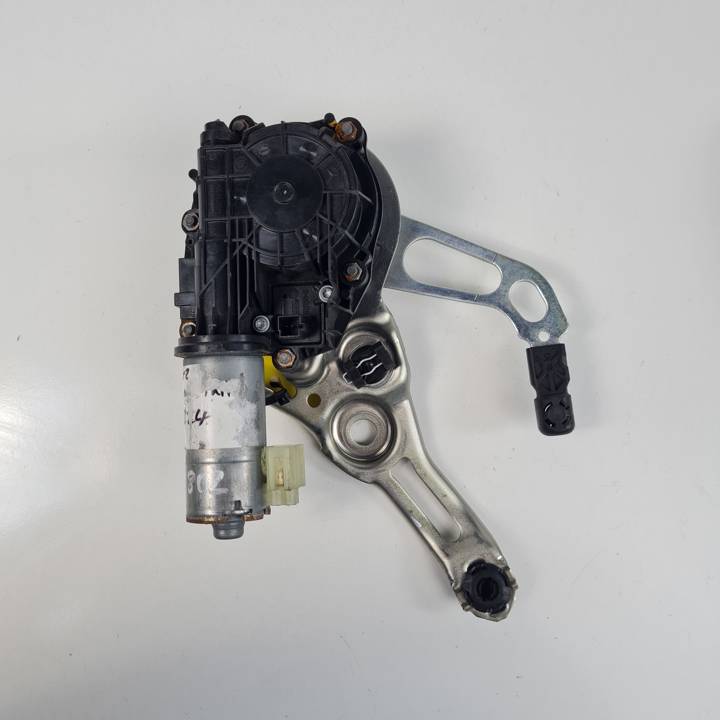 MOTOR LIMPIA TRASERO S000047719 MERCEDES CLASE C COUPE (W205) Autodesguaces Alicante