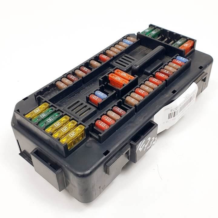 CAJA RELES / FUSIBLES - 922487904 - BMW - SERIE 3 TOURING (F31)