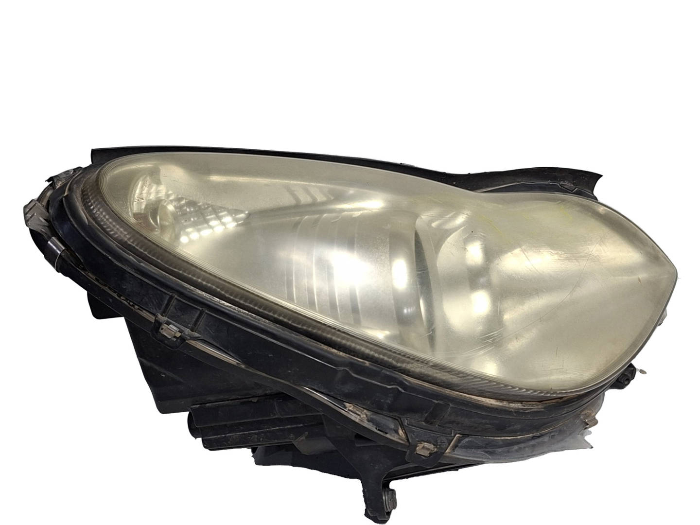 Foto 2 de Faro Derecho Mercedes Clase CLS (w219) (2004–2010)