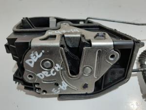 CERRADURA PUERTA DELANTERA DERECHA 7167072 BMW SERIE 5 BERLINA (E60) Autodesguaces Alicante