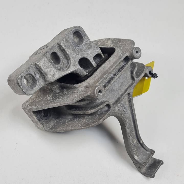 SOPORTE MOTOR DERECHO G3109420 SEAT LEON (5F1) Autodesguaces Alicante