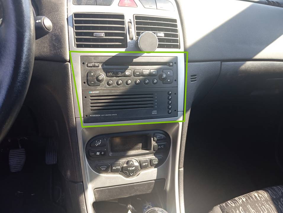 SISTEMA AUDIO / RADIO CD