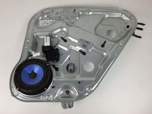 ELEVALUNAS TRASERO DERECHO HYUNDAI SANTA FE (BM) Autodesguaces Alicante