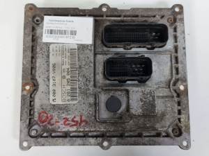 CENTRALITA MOTOR UCE 0261205004 SMART FORTWO COUPE (C450) Autodesguaces Alicante