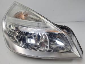 FARO DERECHO 8200394714 RENAULT ESPACE IV (JK0) Autodesguaces Alicante