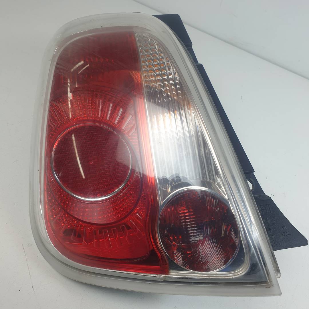 PILOTO TRASERO IZQUIERDO - FIAT - 500 (150)