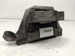 SOPORTE MOTOR DERECHO 13227717 OPEL INSIGNIA BERLINA Autodesguaces Alicante