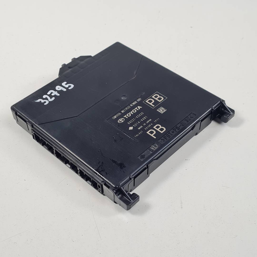MODULO ELECTRONICO - 8922142420 - TOYOTA - RAV4