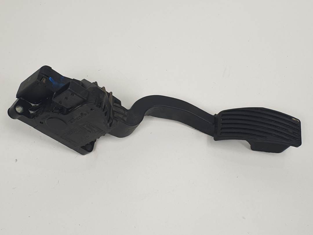 Gaspedalsensor - 55702020 - OPEL - CORSA D