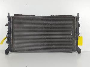 RADIADOR AGUA FORD FOCUS BERLINA (CAP) Autodesguaces Alicante