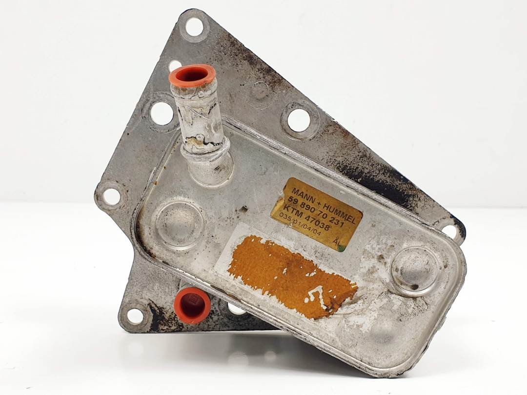 Radiateur d’huile moteur - 5989070231 - OPEL - VECTRA C BERLINA