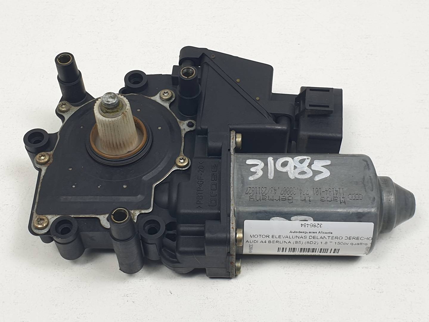 MOTOR ELEVALUNAS DELANTERO DERECHO - 8D0959802D - AUDI - A4 BERLINA (B5) (8D2)