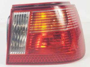 PILOTO TRASERO DERECHO 6K6945258C SEAT IBIZA (6K1) Autodesguaces Alicante
