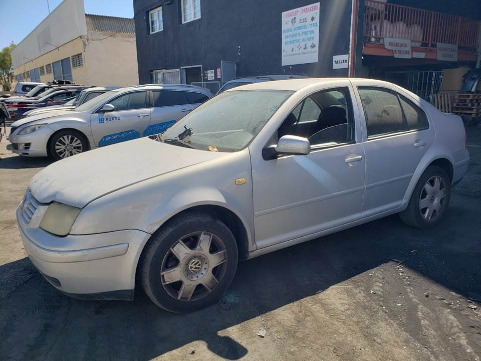 VOLKSWAGEN BORA BERLINA (1J2) (1998 - 2005)
