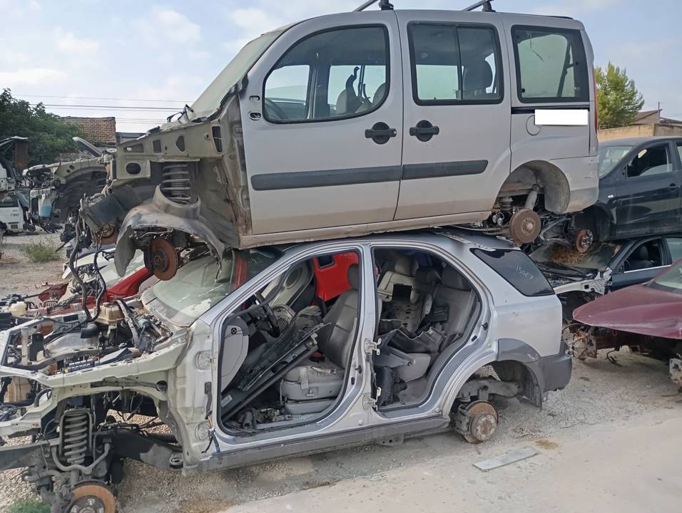 Imagen del vehículo FIAT DOBLO CARGO (223)