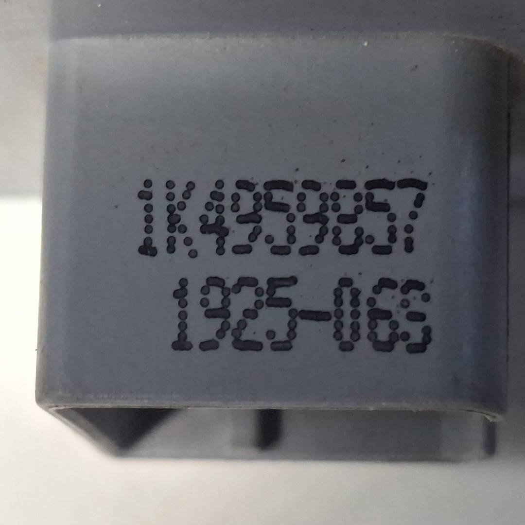 Foto 3 de Mando Elevalunas Delantero Derecho Seat Altea XL (5p5) (2006–2015)