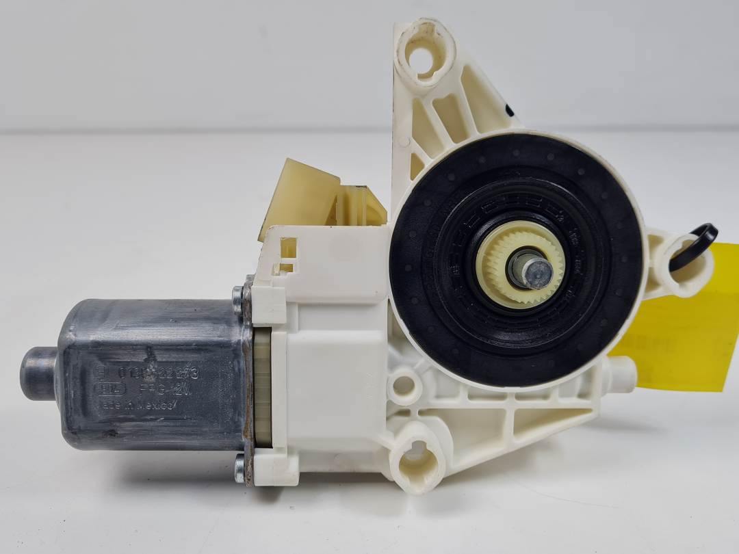 MOTOR ELEVALUNAS TRASERO IZQUIERDO - A2518200742 - MERCEDES - CLASE M (W164)