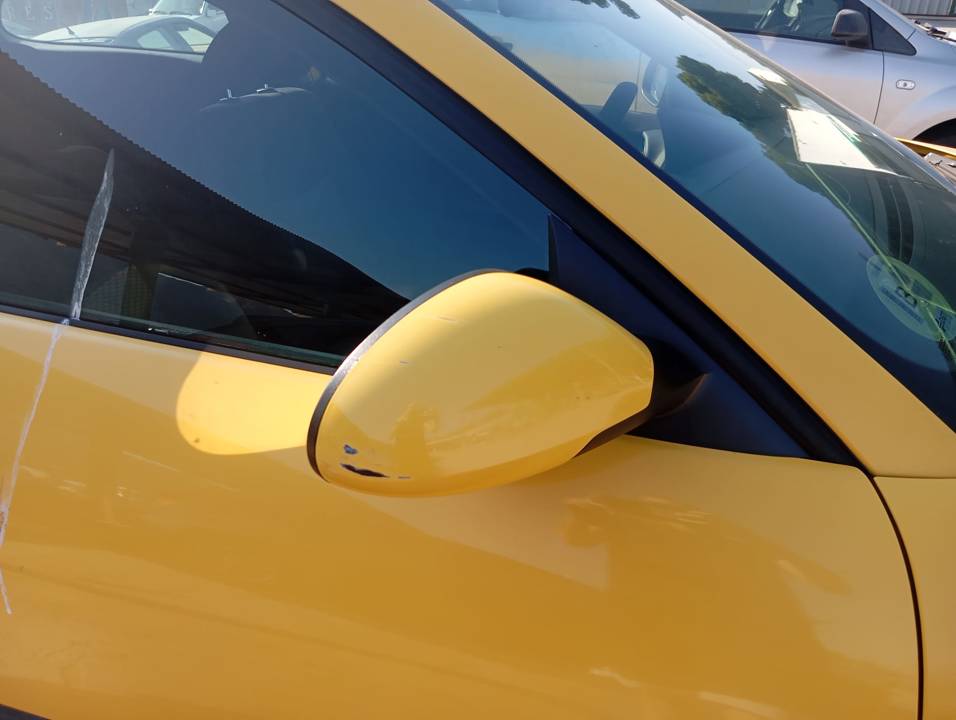 RETROVISOR DERECHO