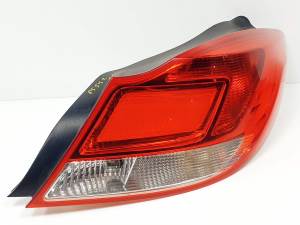 PILOTO TRASERO DERECHO 510512838 OPEL INSIGNIA BERLINA Autodesguaces Alicante