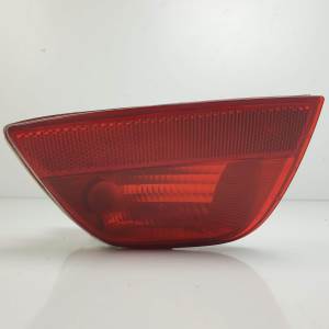 FARO ANTINIEBLA TRASERO IZQUIERDO 1M5115K273A FORD FOCUS BERLINA (CAK) Autodesguaces Alicante