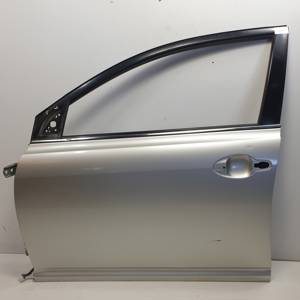 PUERTA DELANTERA IZQUIERDA TOYOTA AVENSIS BERLINA (T25) Autodesguaces Alicante