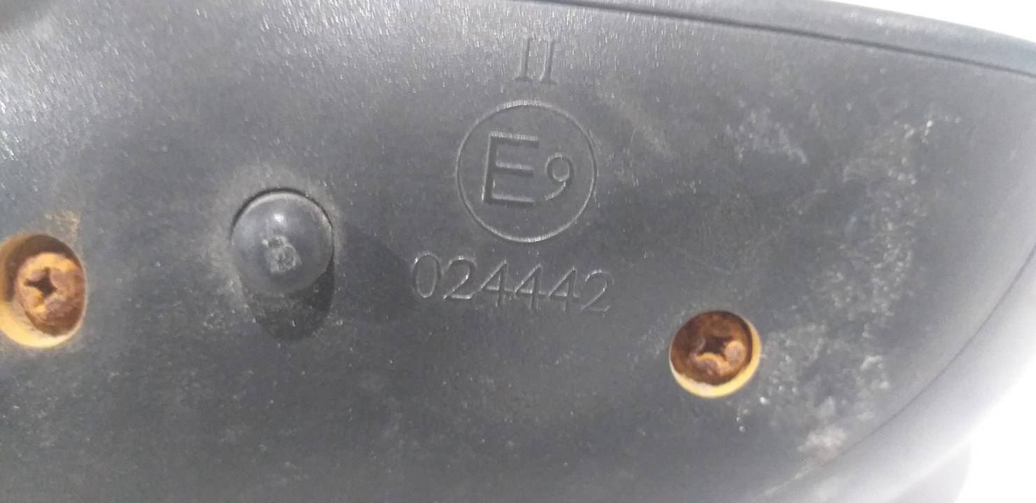 RETROVISOR DERECHO