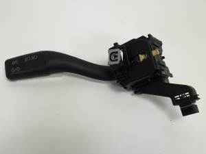 MANDO INTERMITENTES 8P0953513A AUDI A3 (8P) Autodesguaces Alicante