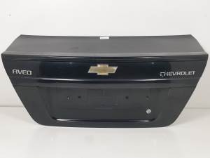 TAPA MALETERO CHEVROLET AVEO Autodesguaces Alicante