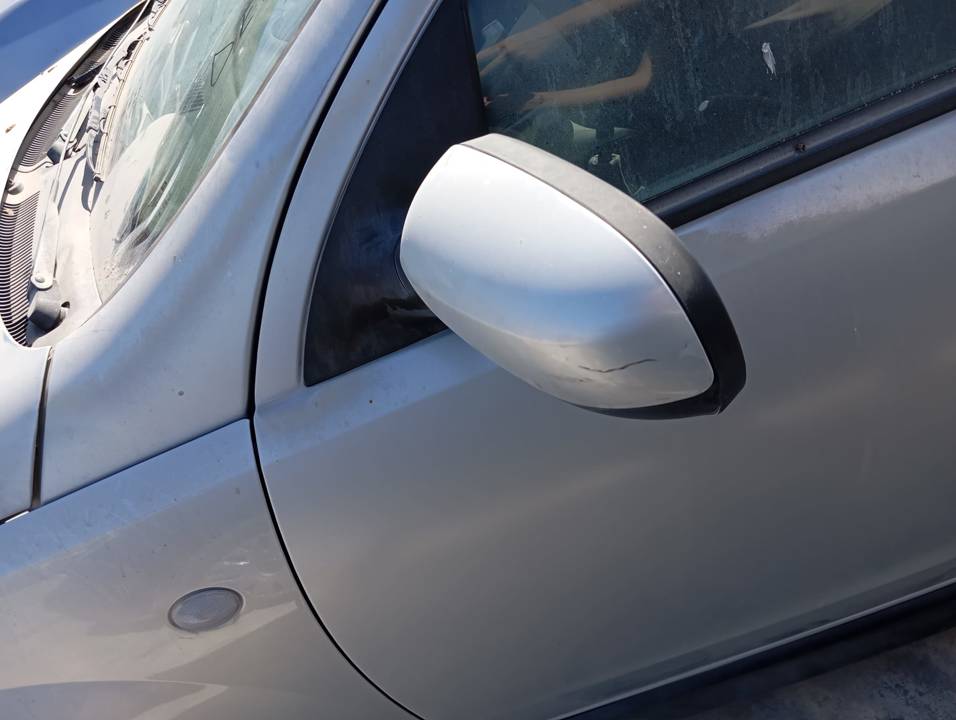 RETROVISOR IZQUIERDO