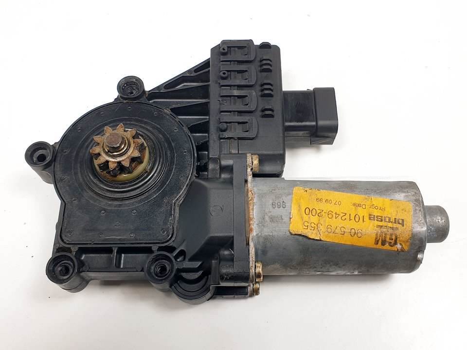 MOTOR ELEVALUNAS DELANTERO IZQUIERDO - 0130821768 - OPEL - ZAFIRA A