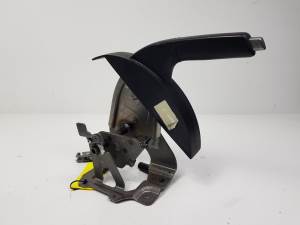 PALANCA FRENO DE MANO 11319483 NISSAN QASHQAI (J10) Autodesguaces Alicante