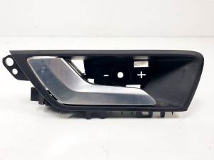 MANETA INTERIOR TRASERA IZQUIERDA JX7BA22601B FORD FOCUS Autodesguaces Alicante