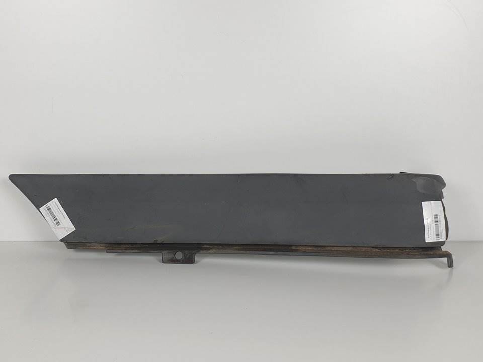 MOLDURAS TRASERAS - FORD - TRANSIT NEW LINE (TT9) 82006 =>)