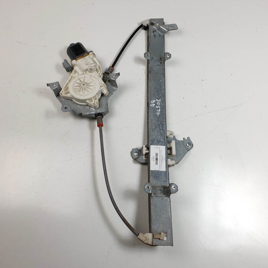 ELEVALUNAS DELANTERO DERECHO - 0130822203 - NISSAN - MICRA (K12E)