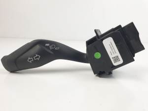 MANDO INTERMITENTES AV6T13335AD FORD FOCUS LIM. (CB8) Autodesguaces Alicante