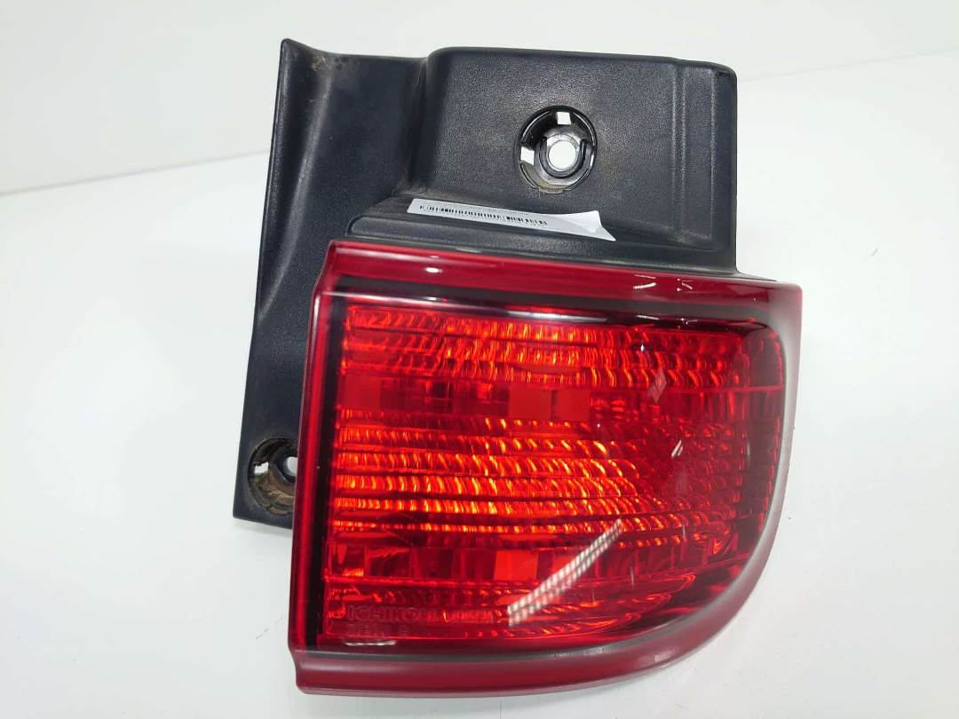 PILOTO TRASERO DERECHO - NISSAN - ELGRAND (E51)