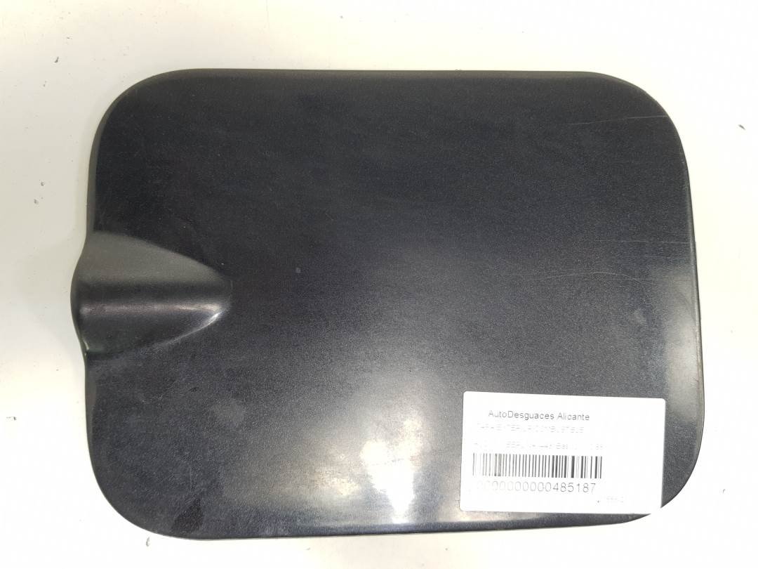 TAPA EXTERIOR COMBUSTIBLE - 443809905A - AUDI - 100 BERLINA (443)