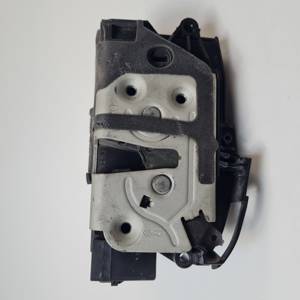 CERRADURA PUERTA DELANTERA DERECHA BM5AA21812BE FORD FOCUS LIM. (CB8) Autodesguaces Alicante