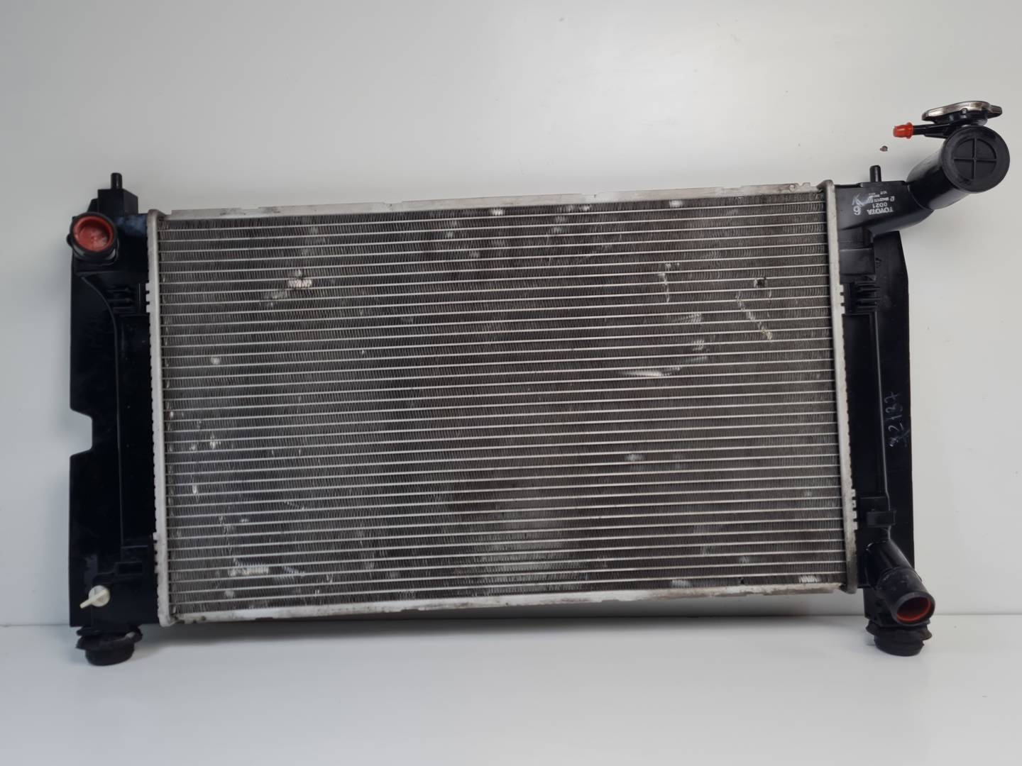 RADIADOR AGUA - MN422172 - TOYOTA - AVENSIS BERLINA (T25)
