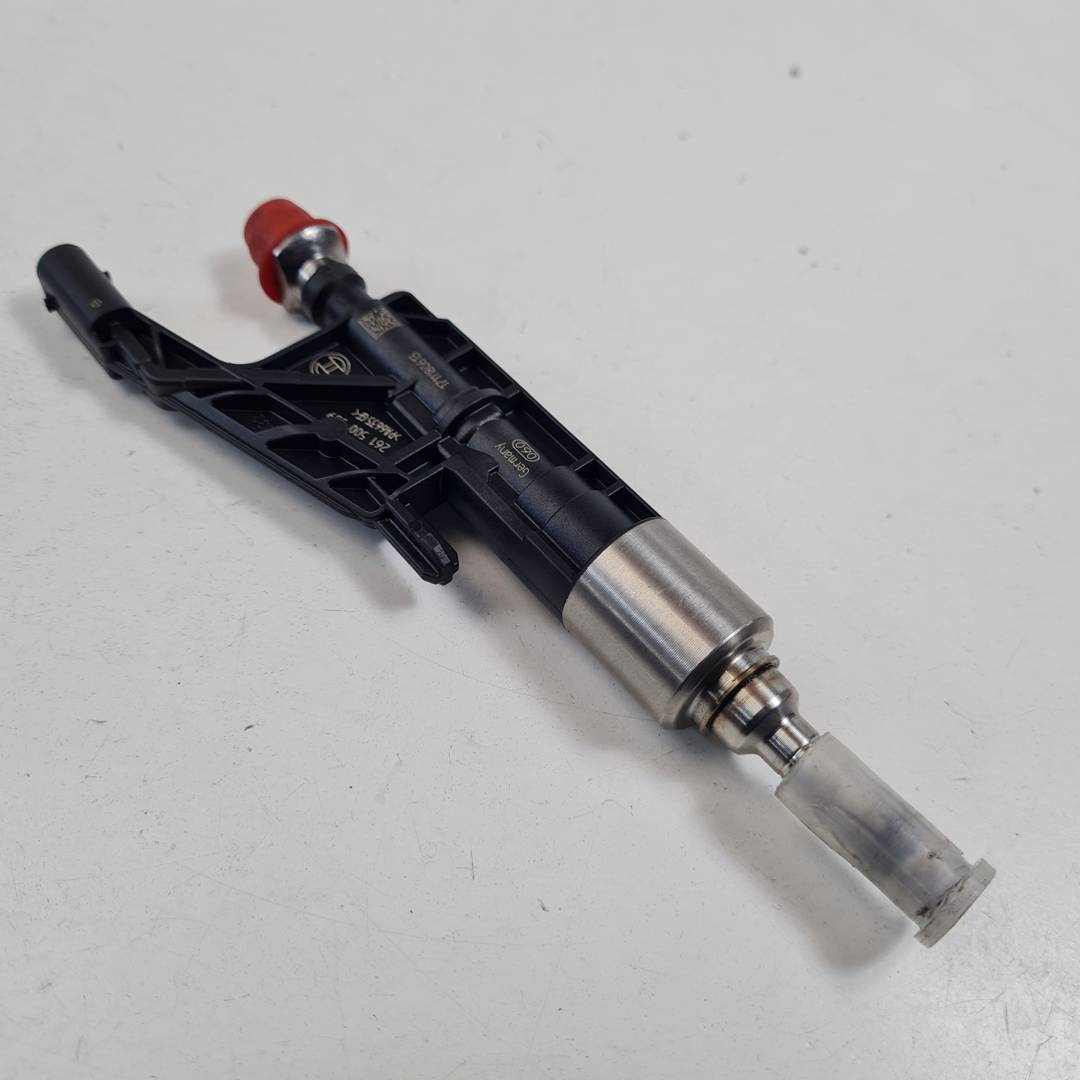 Injecteur - 1353763999006 - BMW - 1 F20 LCI