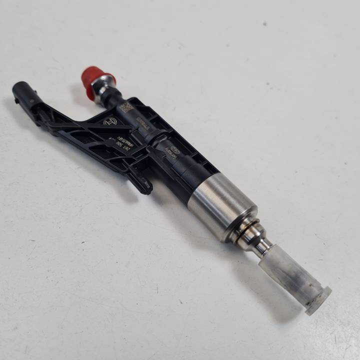 INYECTOR 1353763999006 BMW 1 F20 LCI Autodesguaces Alicante