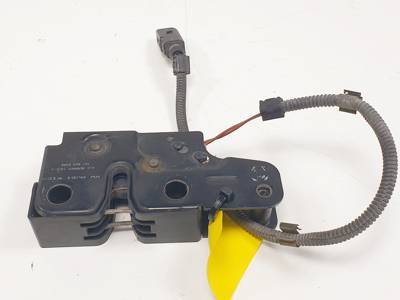 CERRADURA CAPOT 1K1823509D VOLKSWAGEN GOLF V BERLINA (1K1) Autodesguaces Alicante