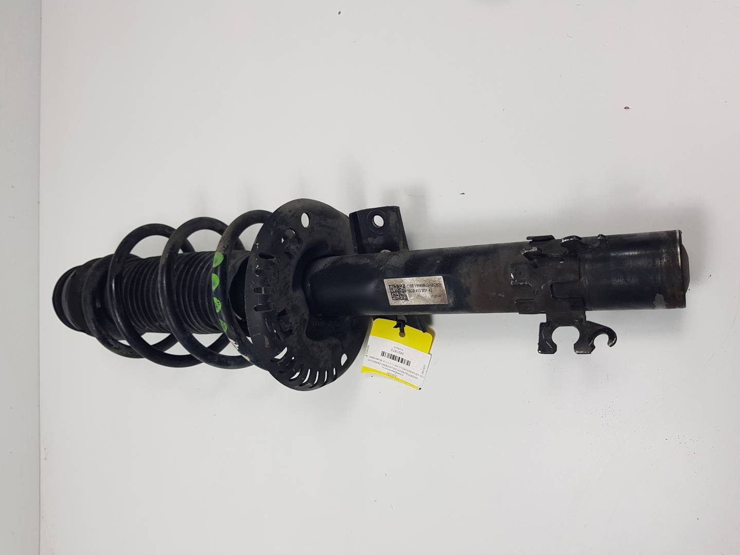 Amortisseur avant droit - 6C0413031AJ - VOLKSWAGEN - POLO (6C1)
