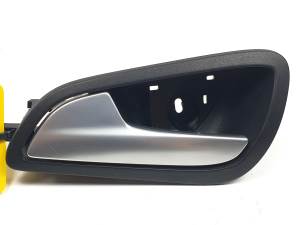MANETA INTERIOR TRASERA IZQUIERDA AM51U22601BEW FORD FOCUS TURN. (CB8) Autodesguaces Alicante