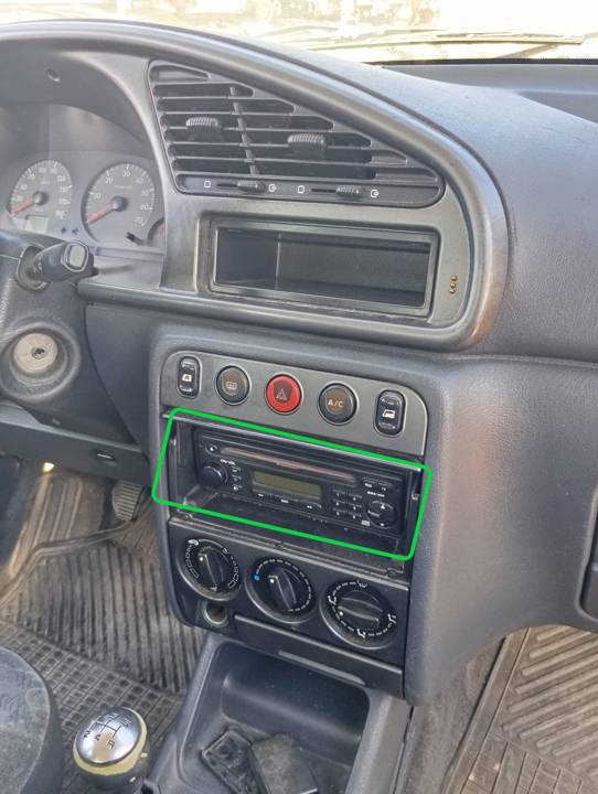 SISTEMA AUDIO / RADIO CD